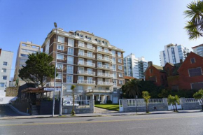 Depto Claudia - Espectacular 6 personas vista al mar Playa Grande - Hola Sur